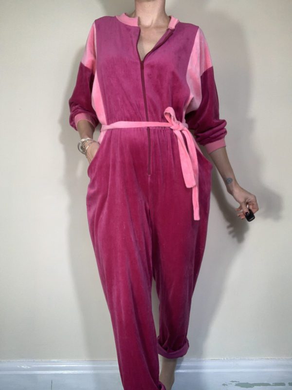 Vintage 1980s pink velour Jumpsuit loungewear size 10-14 3