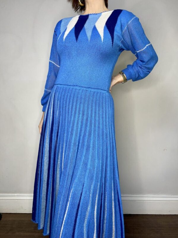 Pleated Knitted Blue and White Dress UK Size 10 - Image 5