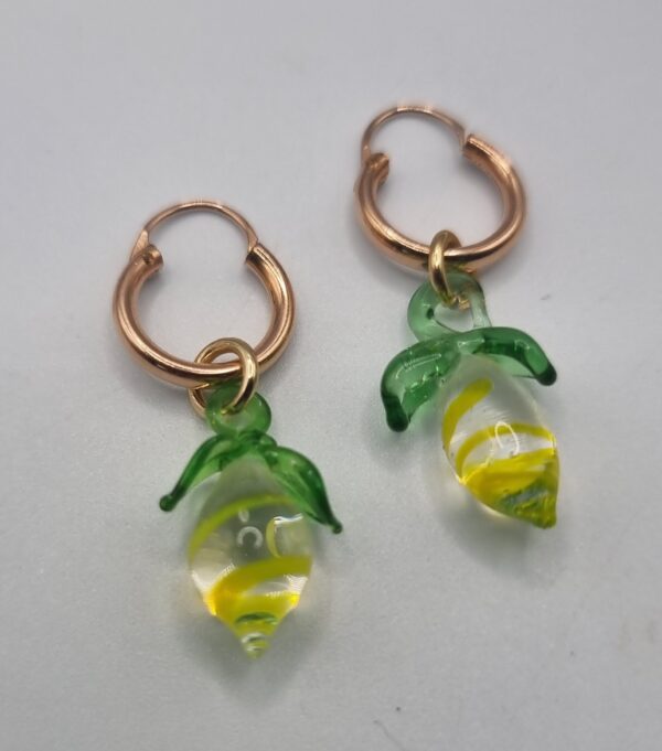 Vintage glass lampwork lemon charm hoop earrings 3