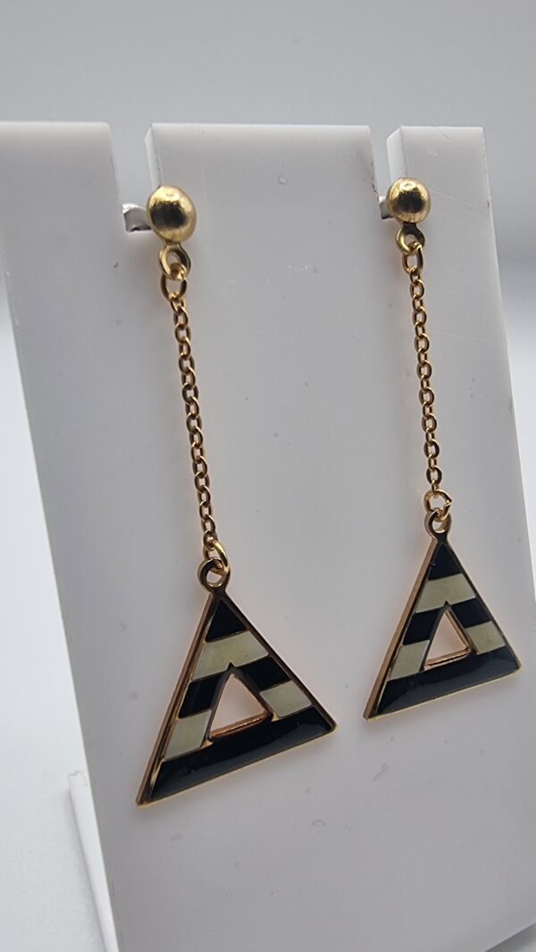Vintage striped triangle chain earrings 1