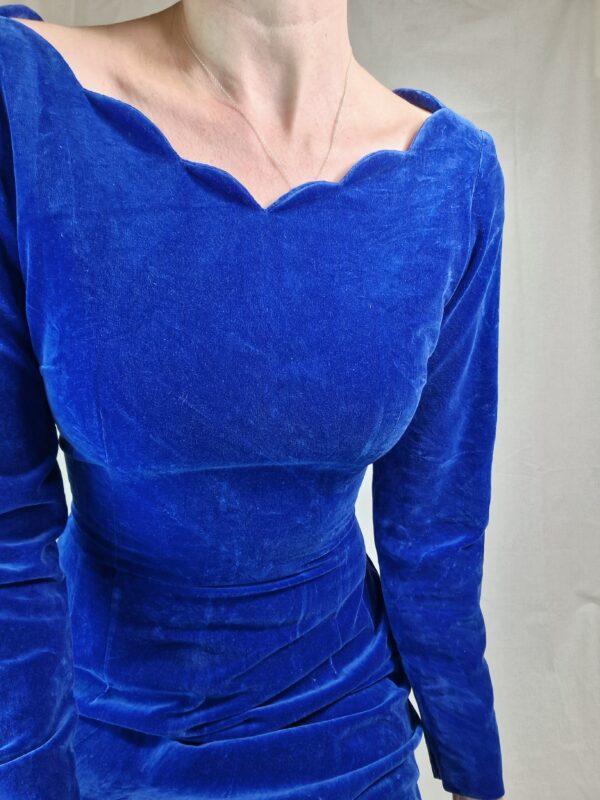 Cobalt blue velvet scalloped neck dress UK 8-10 1