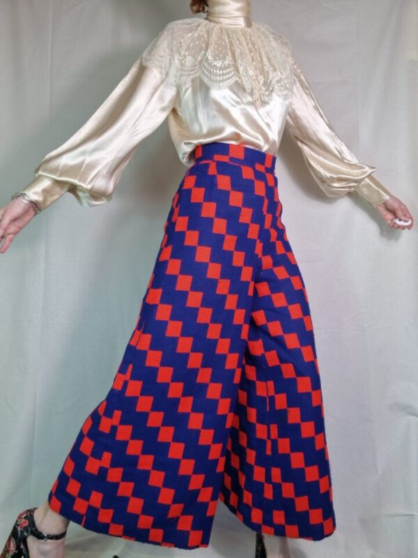 1980s Anne Klein bishop sleeved lace collared silk shirt UK 12 - Image 3