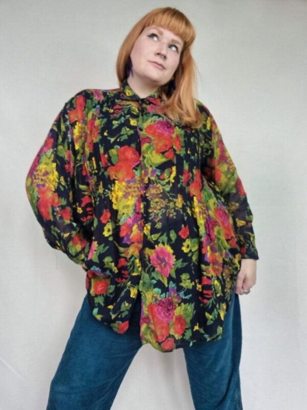 Gauzey Floral Longline Shirt UK 18-24 - Image 3