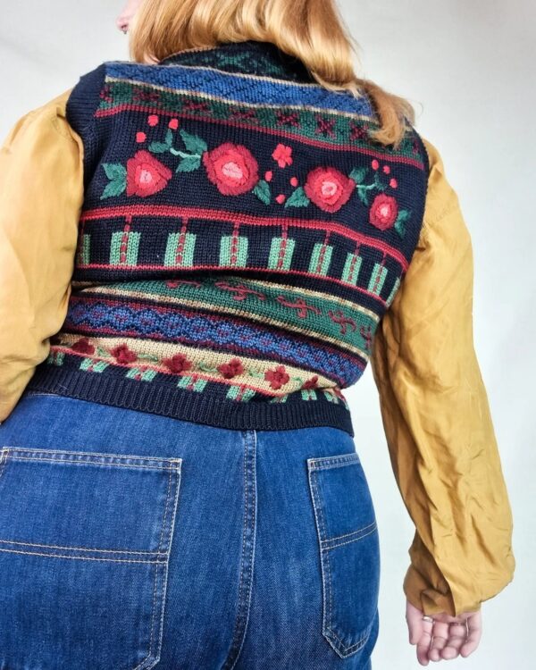 Knitted Rose Patterned Waistcoat UK 16-18 5